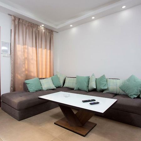 Galatex Beach Living By Trulycyprus Лимасол Екстериор снимка