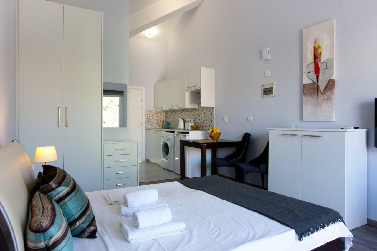 Galatex Beach Living By Trulycyprus Лимасол Екстериор снимка