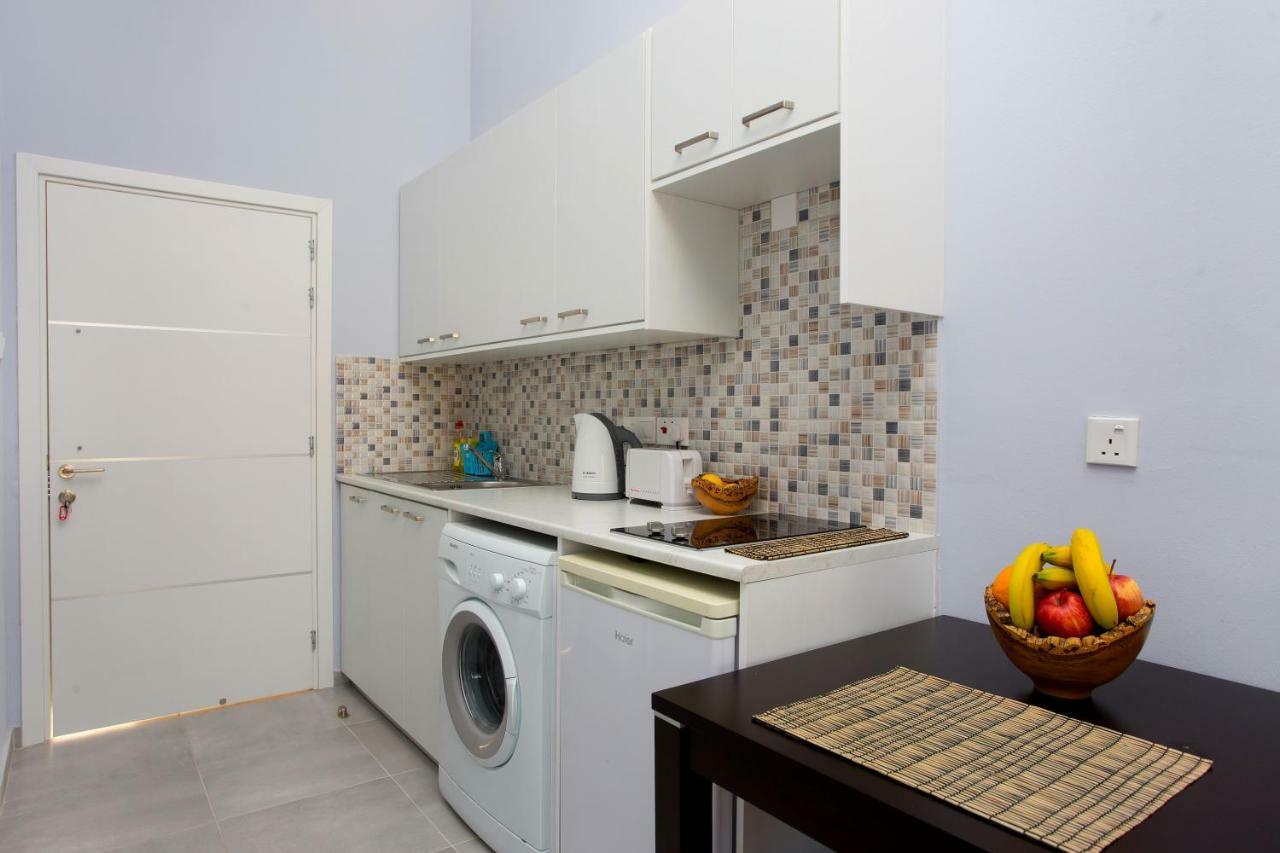 Galatex Beach Living By Trulycyprus Лимасол Екстериор снимка